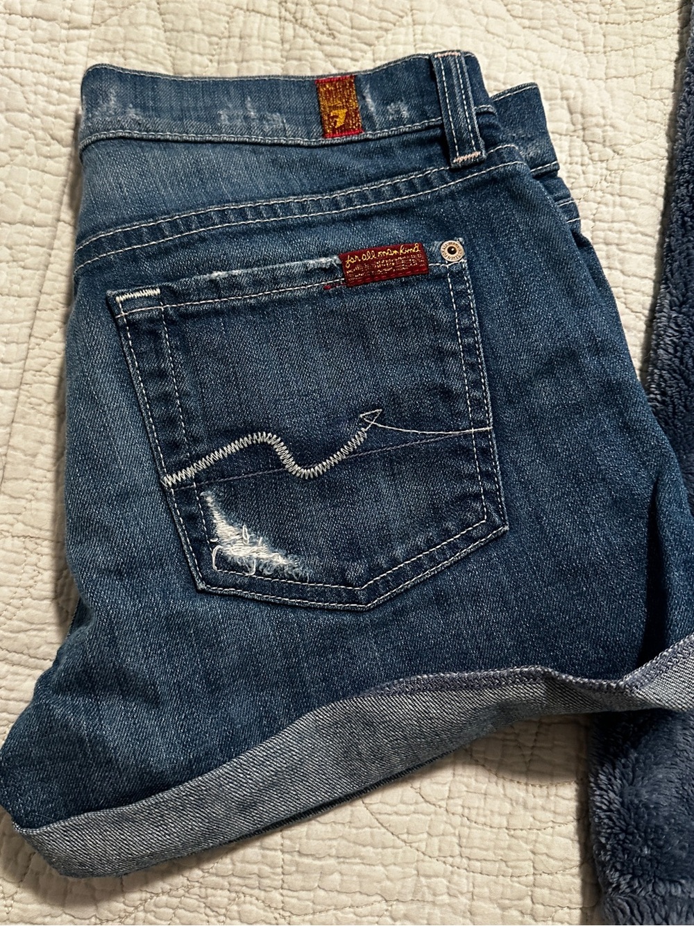 7 For All Mankind Women's Distressed Dark Blue Denim Shorts size 26 roll up